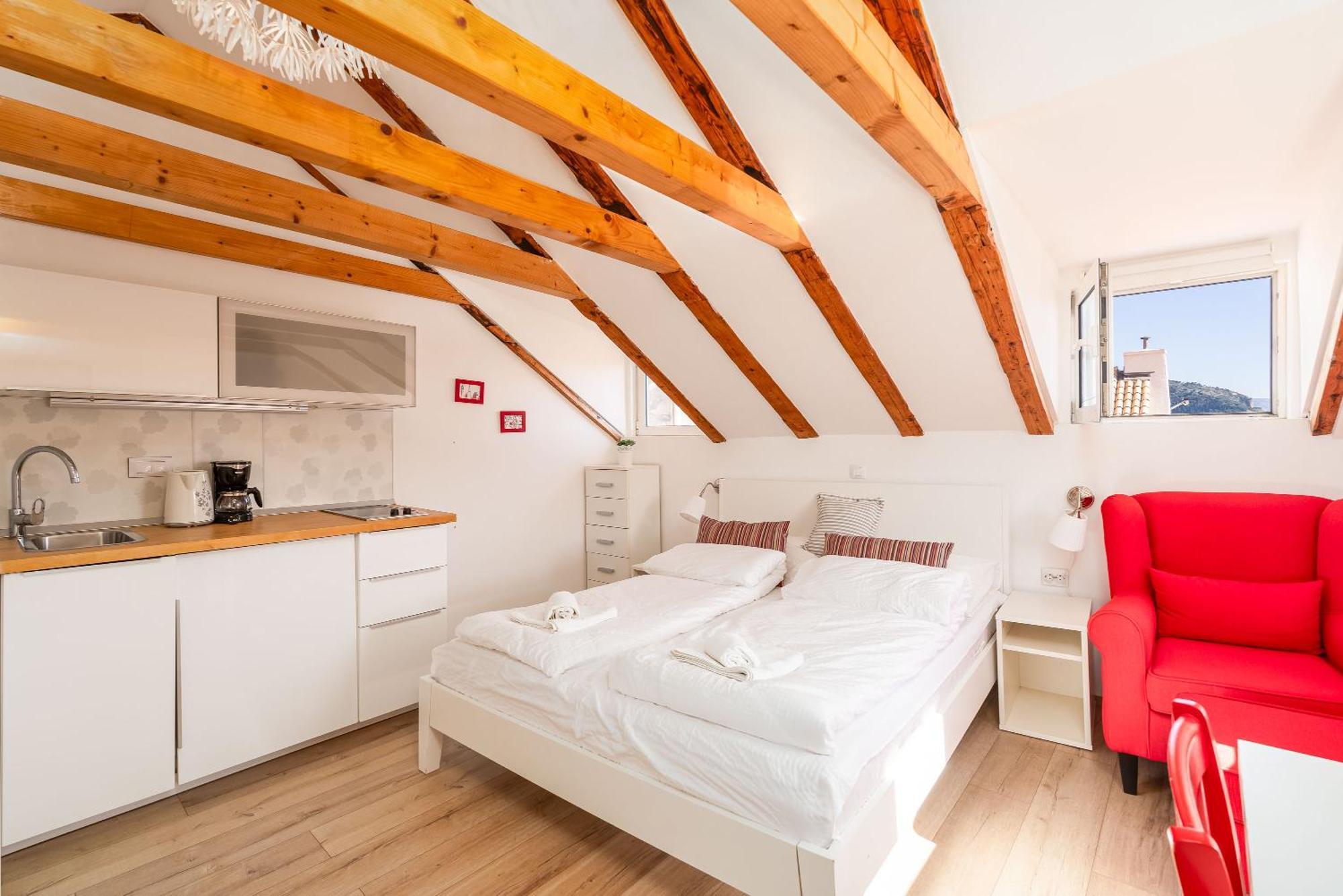 Guest house Two Friends Palace 3*